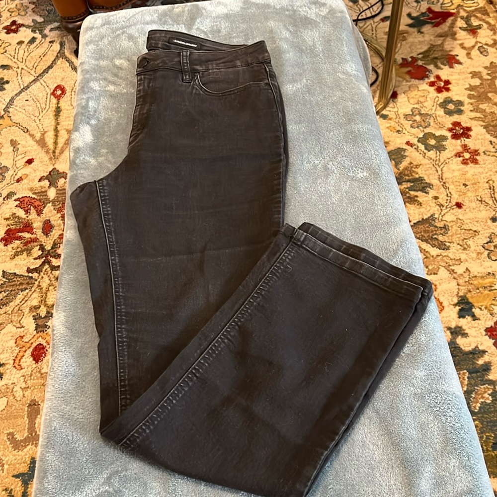 Straight leg Jeans